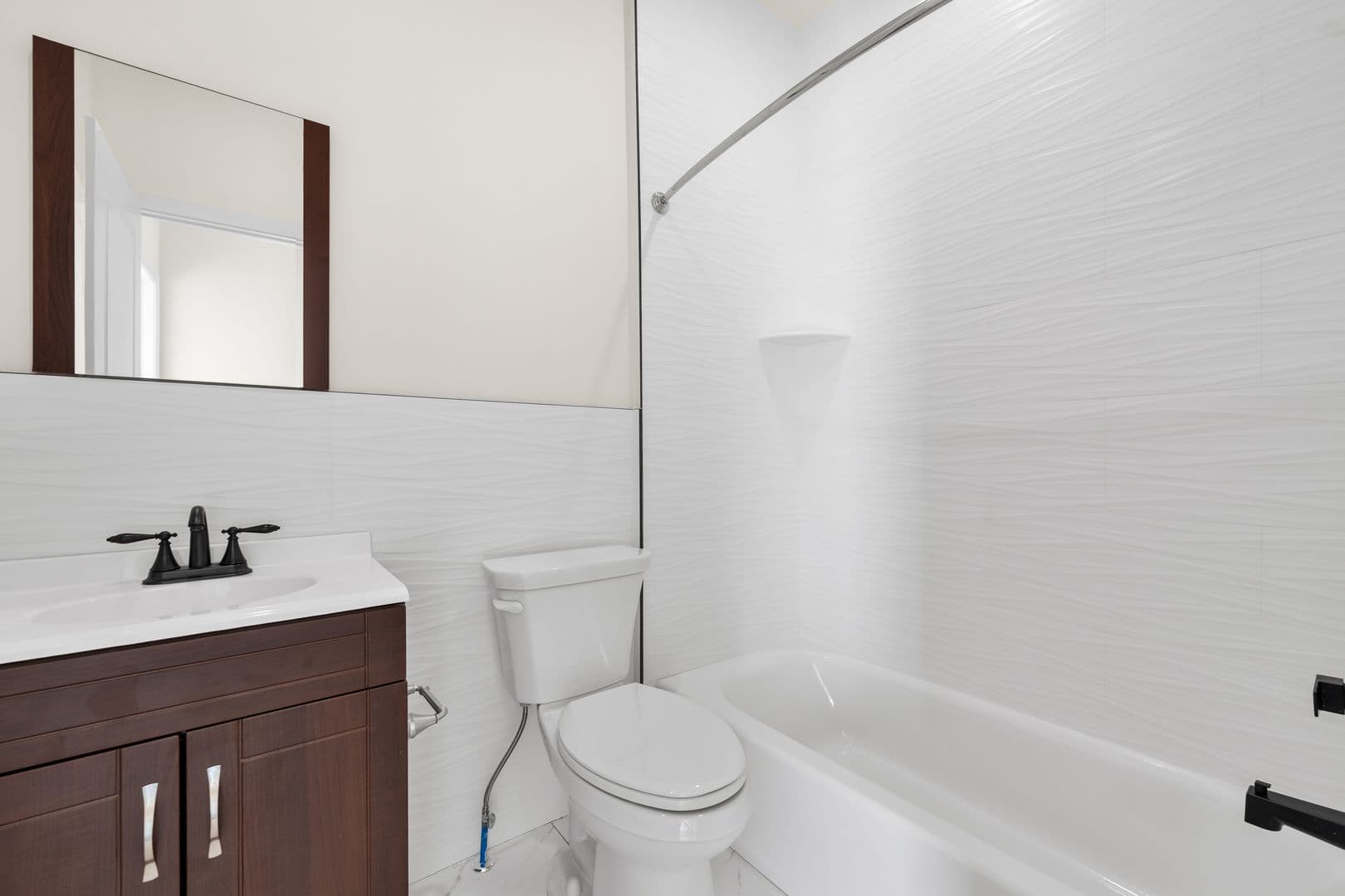 Philadelphia Apartment: 7513 Dicks Ave