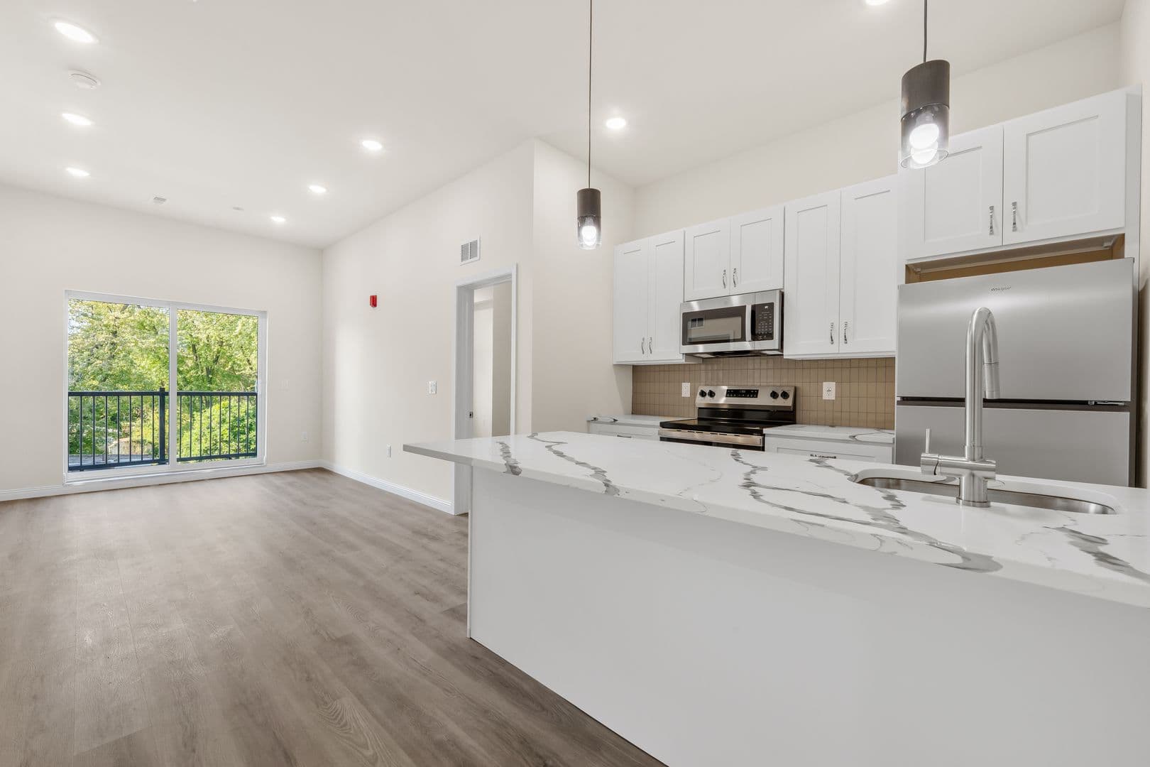 Philadelphia Apartment: 7513 Dicks Ave