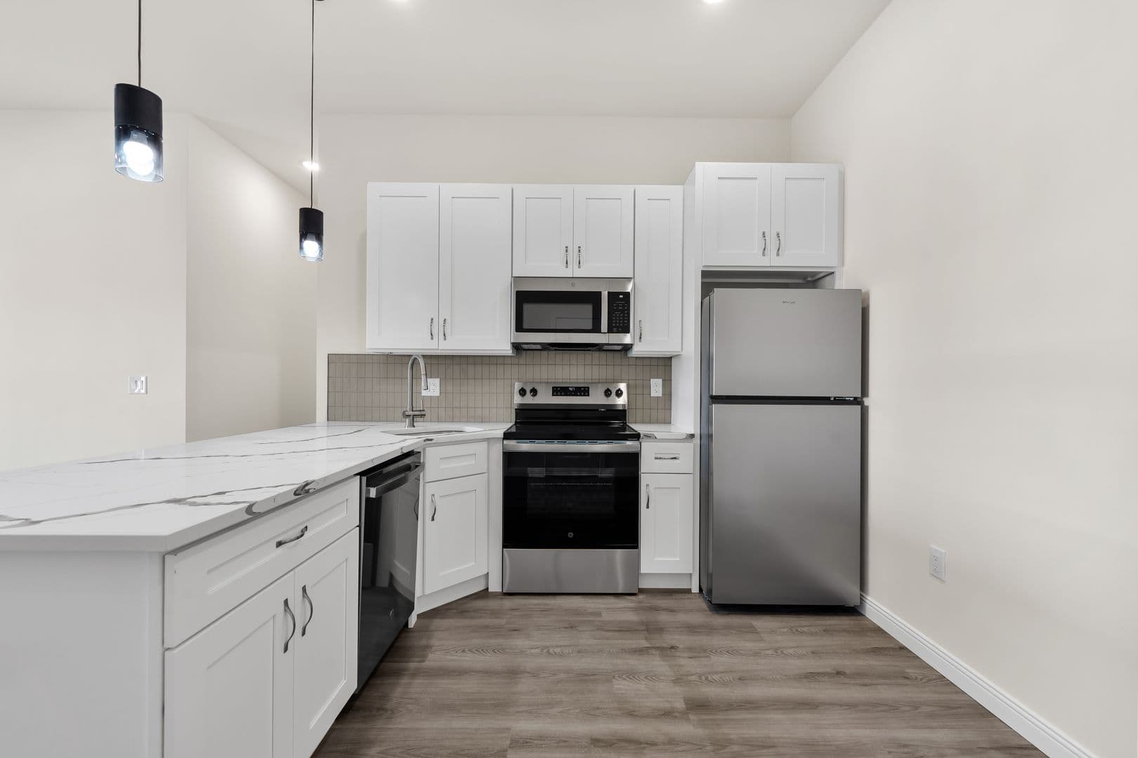 Philadelphia Apartment: 7513 Dicks Ave
