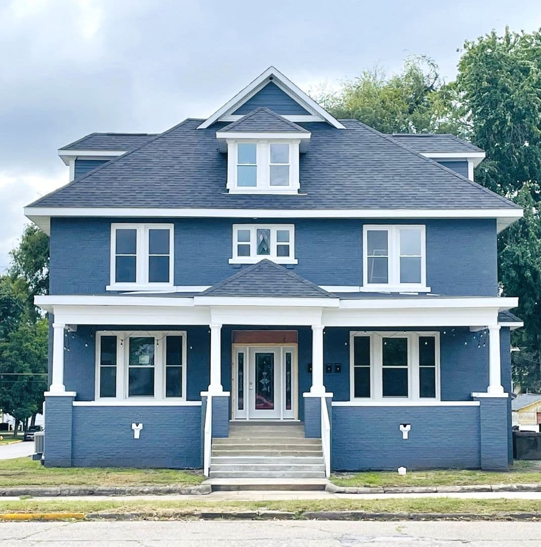 Terre Haute Apartment: 681 Swan Street