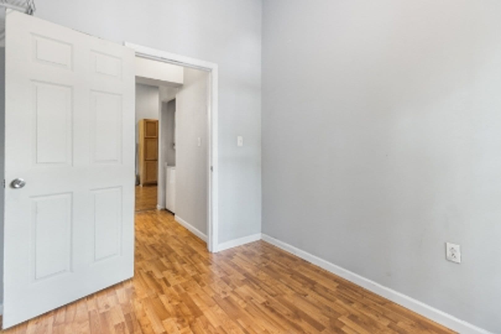 Morgantown Apartment: 400 Forest Avenue