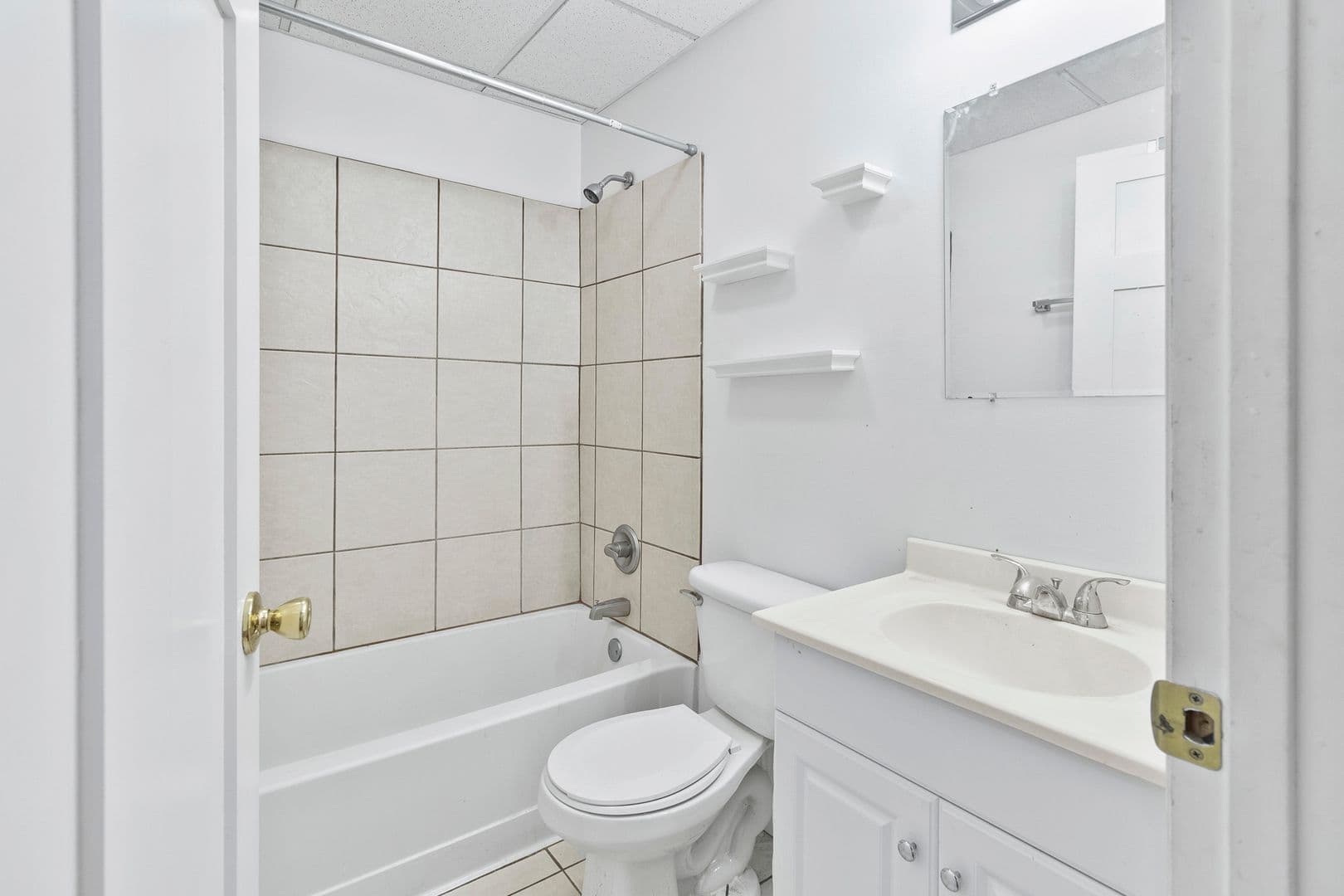 Morgantown Apartment: 458 High Street