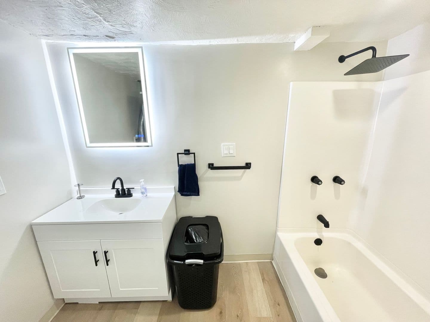 Morgantown Apartment: 300 McLane Ave