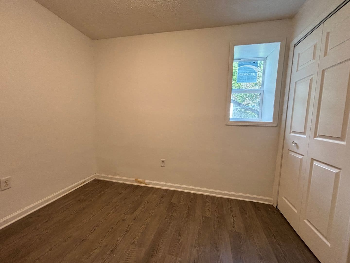 Morgantown Apartment: 14 Kansas St, Apt C