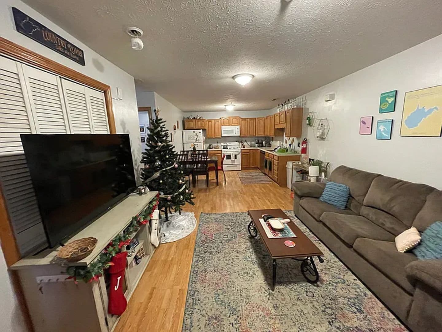 Morgantown Apartment: 52 Campus Drive