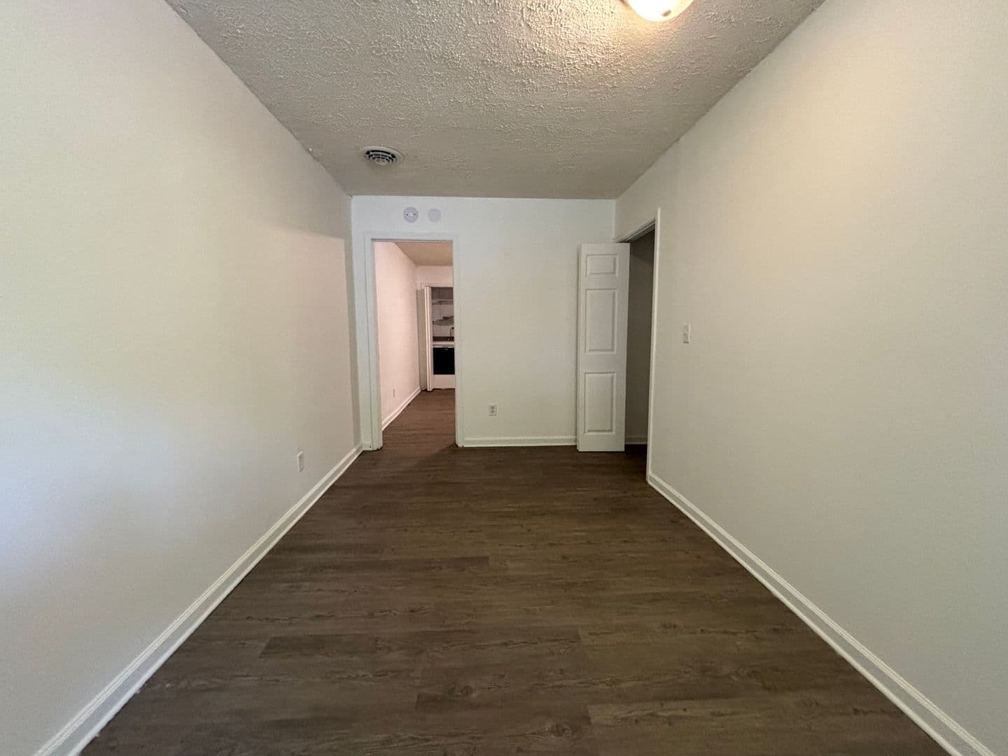Morgantown Apartment: 14 Kansas St, Apt C