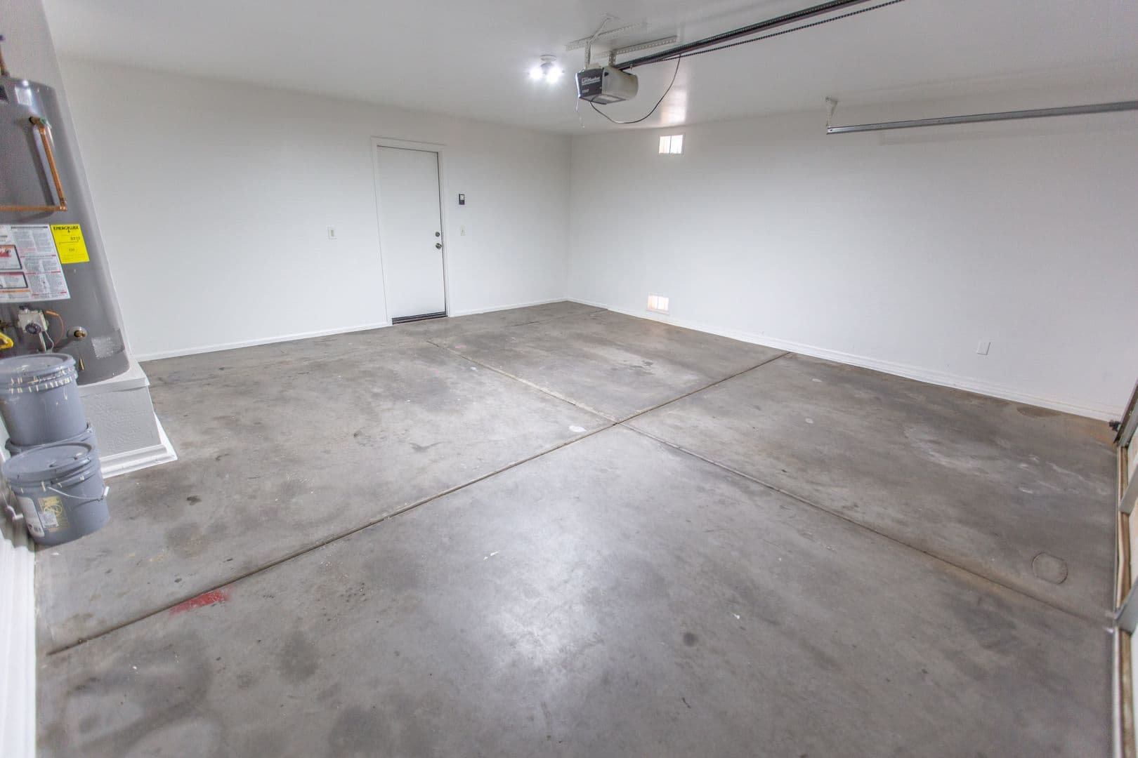 Maricopa House: 41294 W Pryor Ln