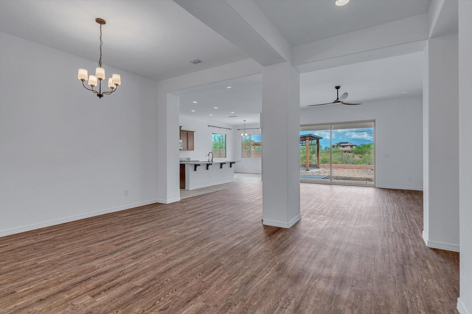 Mesa House: 10818 E Telsa Ave