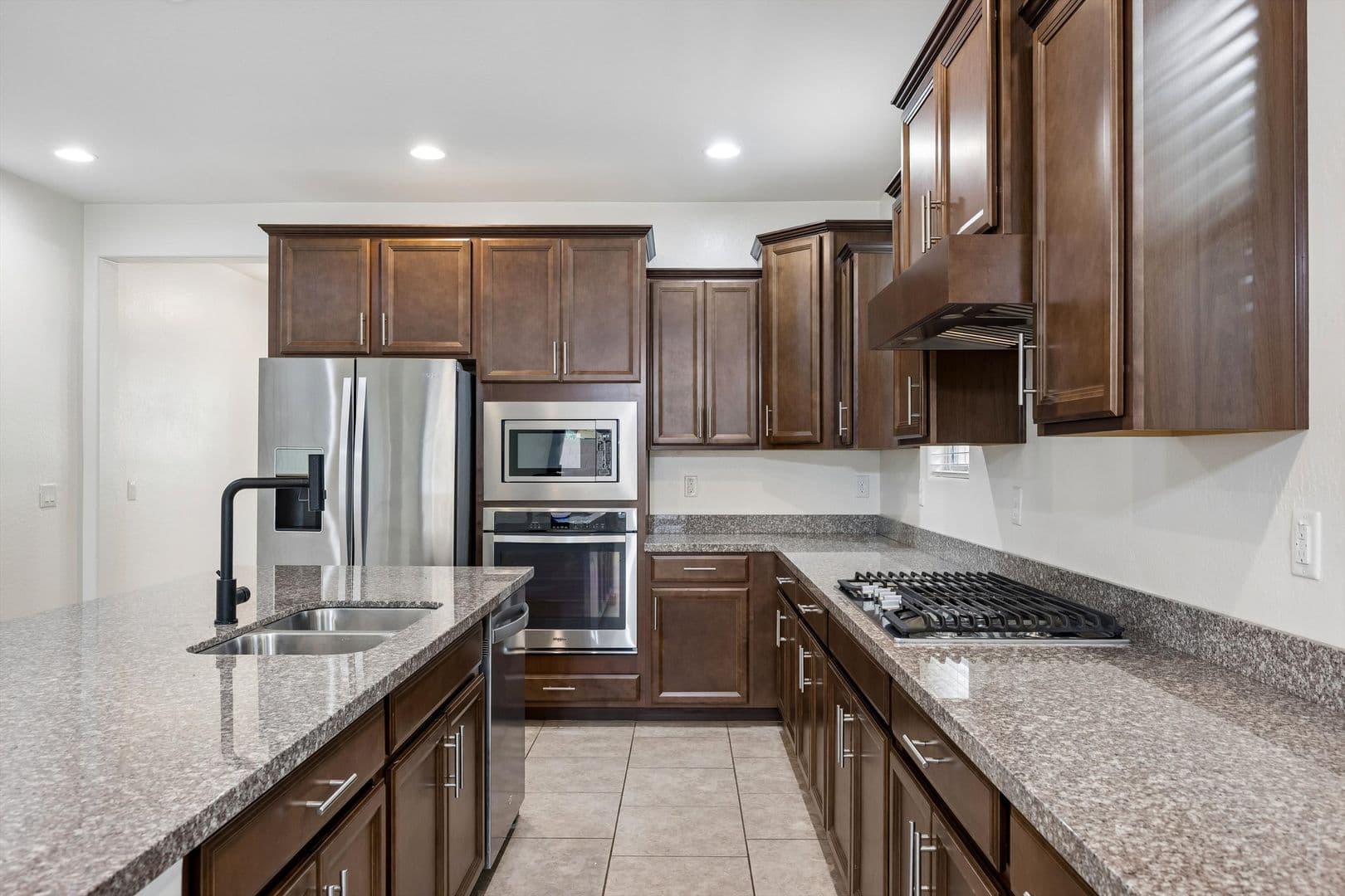 Mesa House: 10517 E Sebring Ave