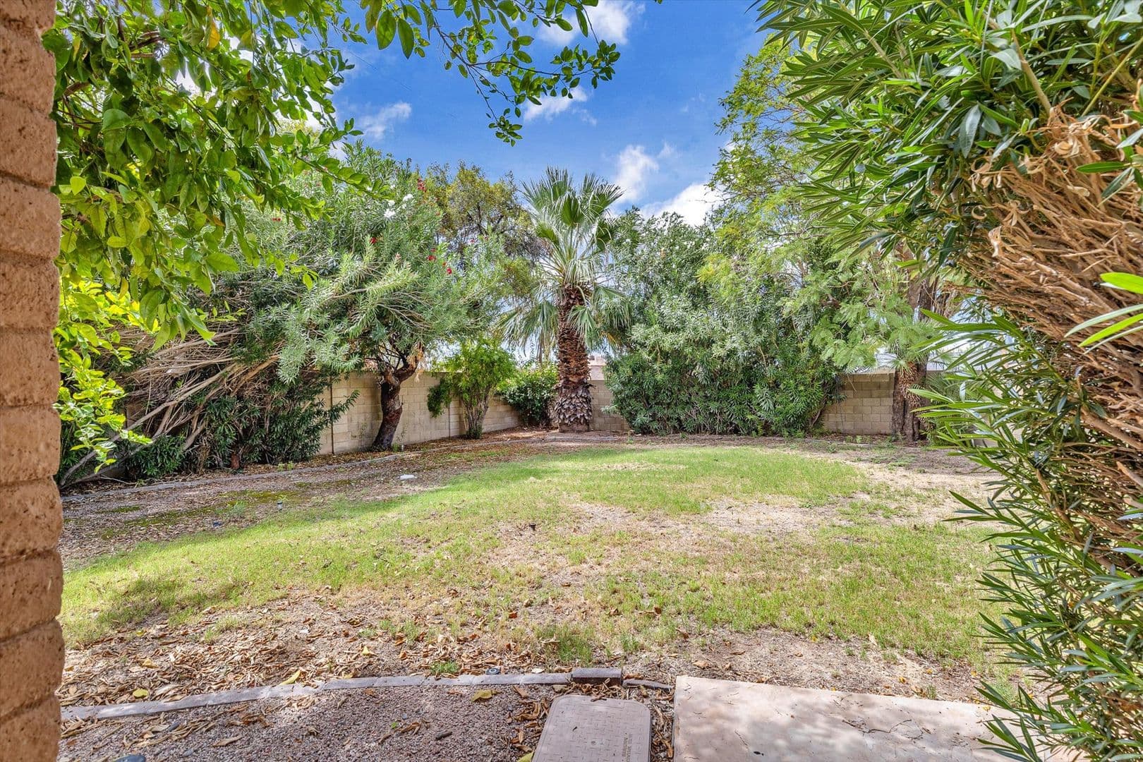 Mesa House: 6501 E Heather Dr
