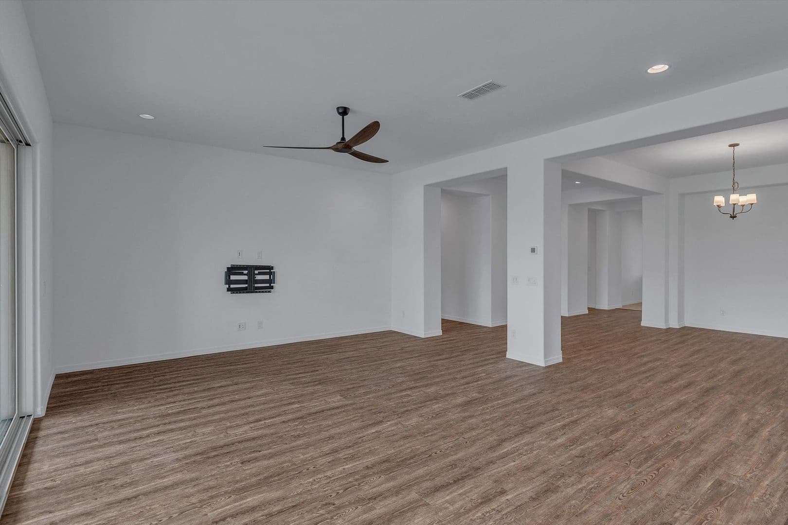 Mesa House: 10818 E Telsa Ave