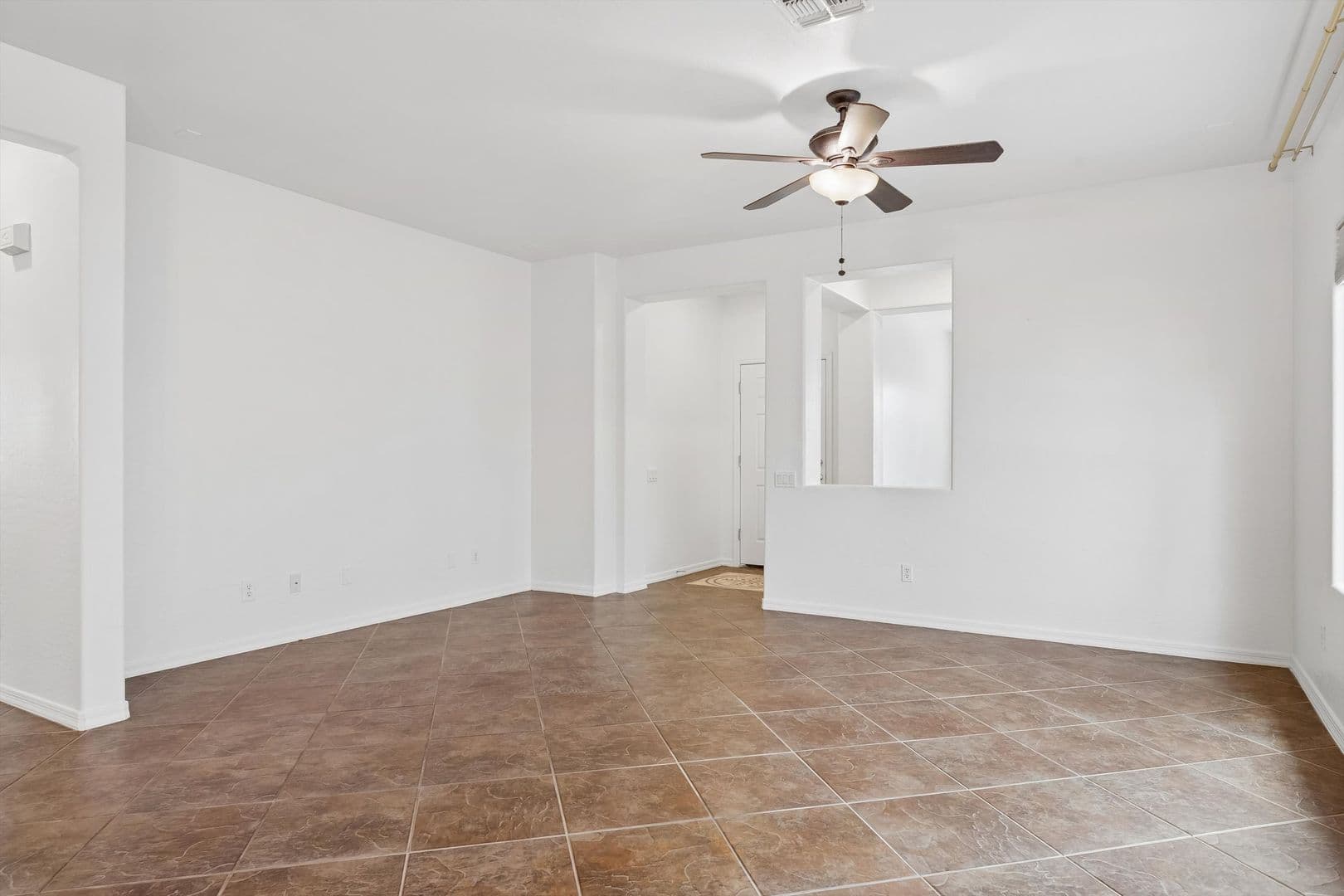 Mesa House: 11130 E Serafina Ave