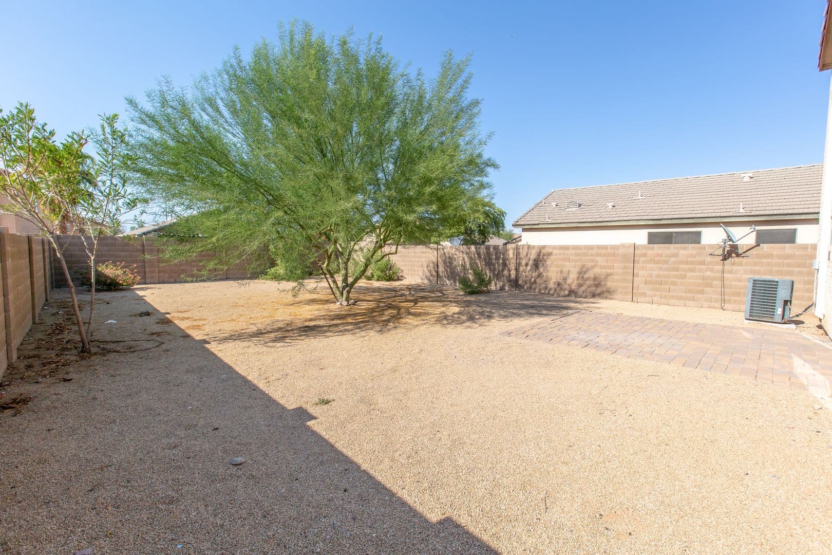 Maricopa House: 41294 W Pryor Ln