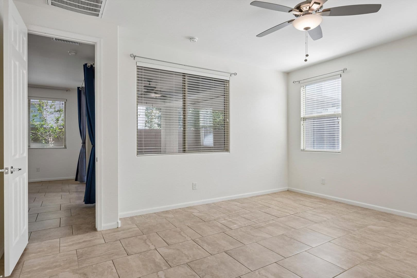 Mesa House: 10517 E Sebring Ave