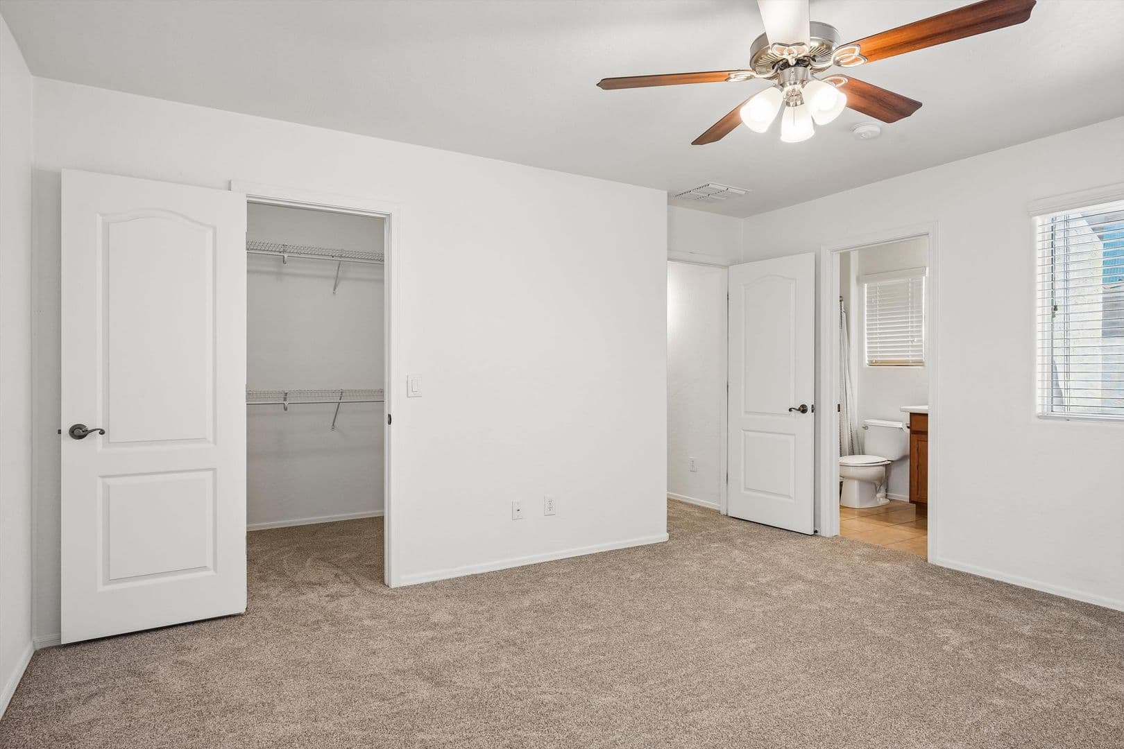 Gilbert House: 4256 E Carla Vista Dr