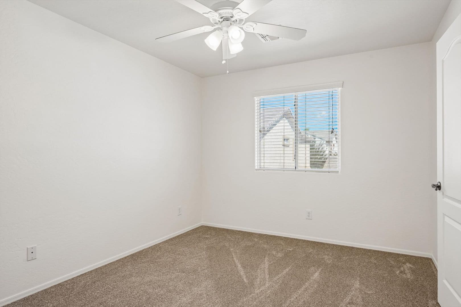 Gilbert House: 4256 E Carla Vista Dr