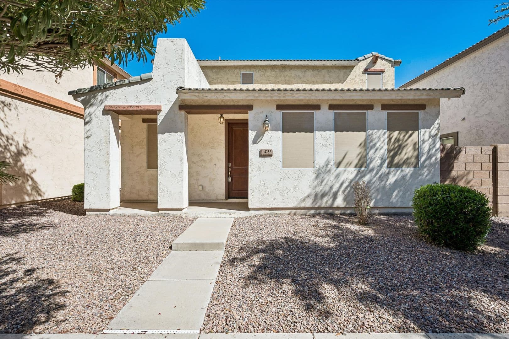 Gilbert House: 4256 E Carla Vista Dr