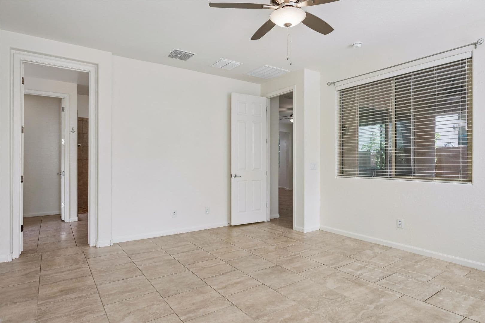 Mesa House: 10517 E Sebring Ave