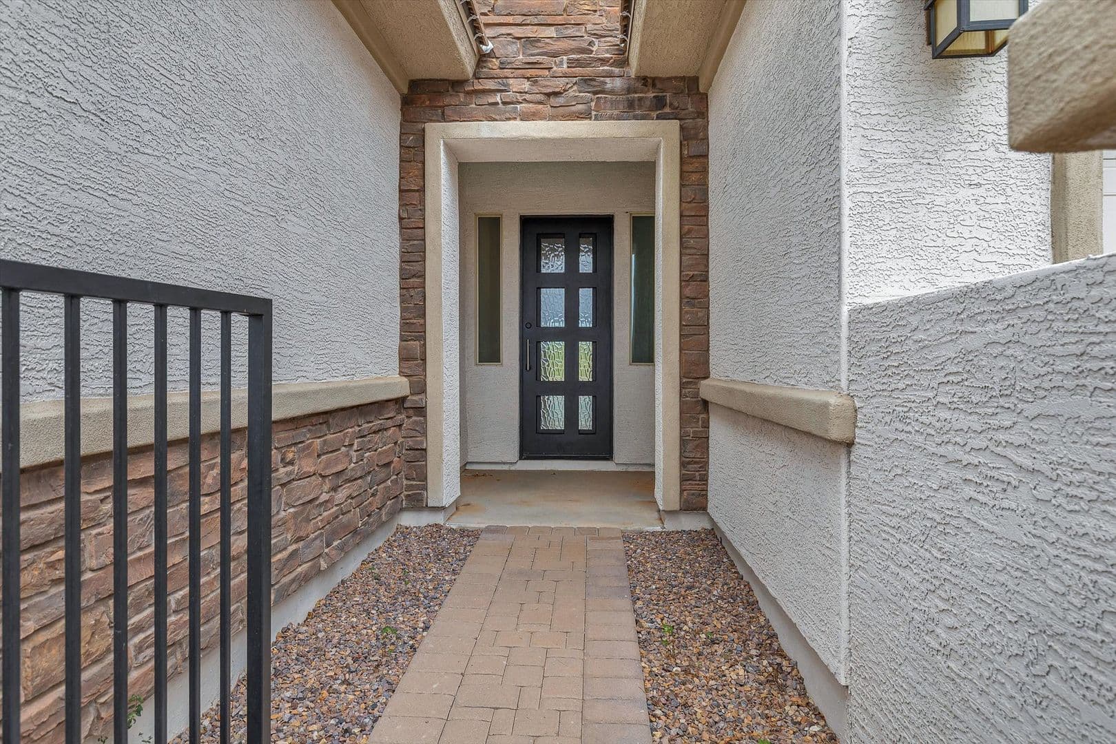 Mesa House: 10818 E Telsa Ave