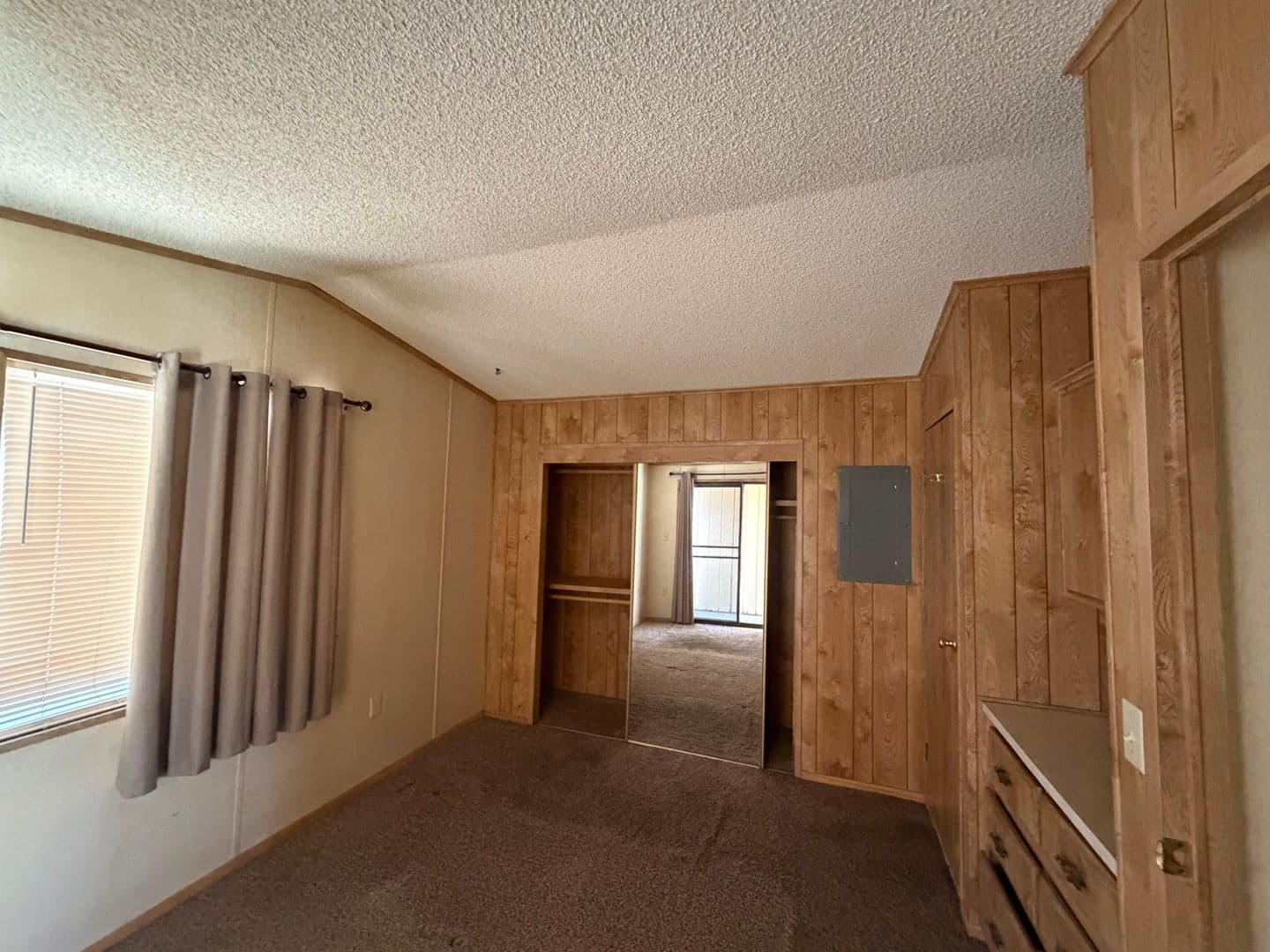 Mesa House: 5735 E McDowell Rd Lot 212