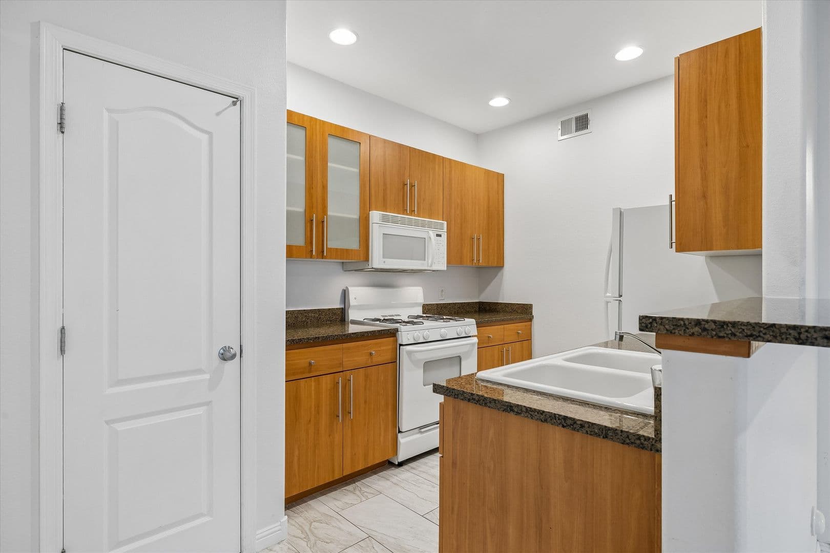 Phoenix House: 6900 E Princess Dr Unit 1235