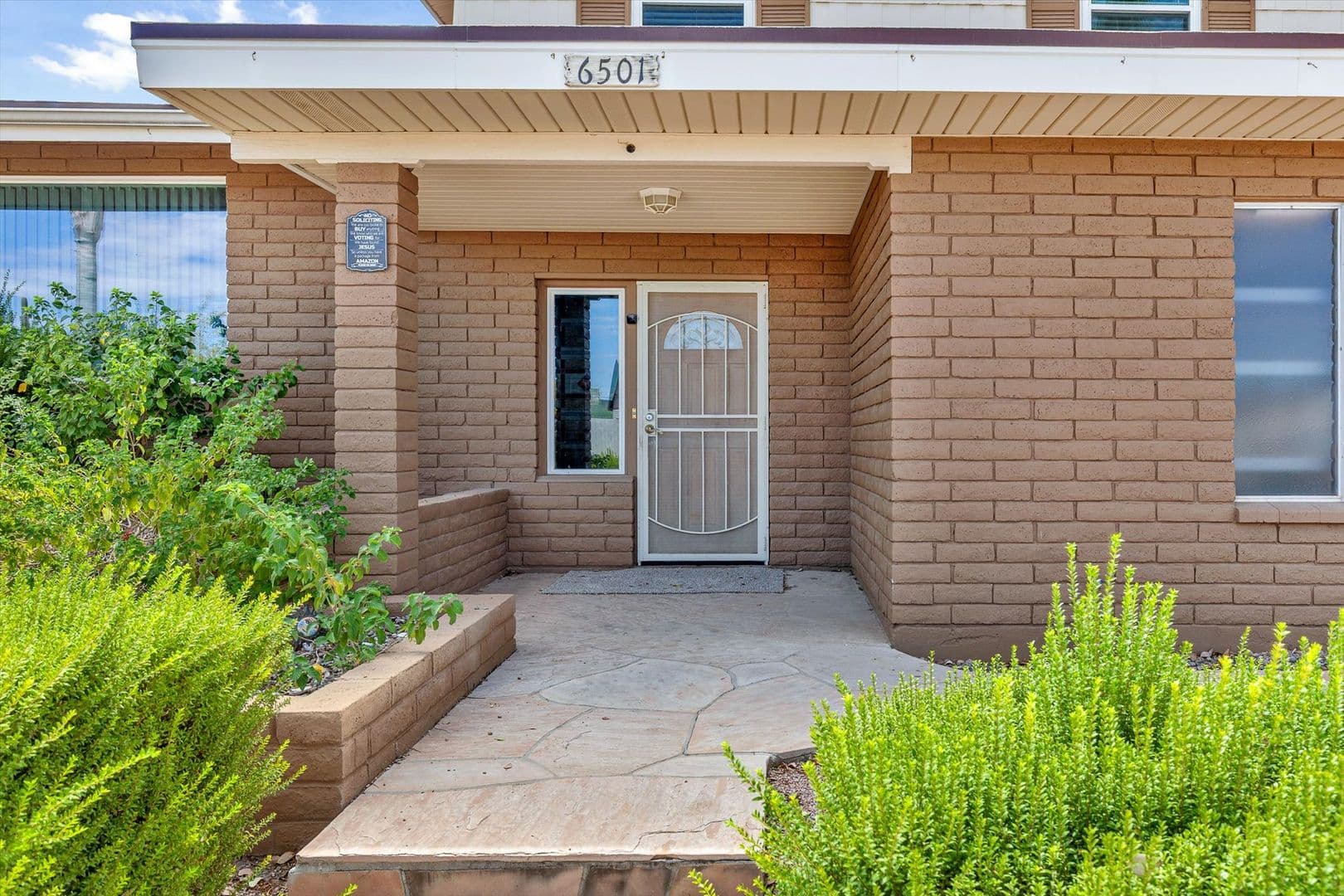 Mesa House: 6501 E Heather Dr