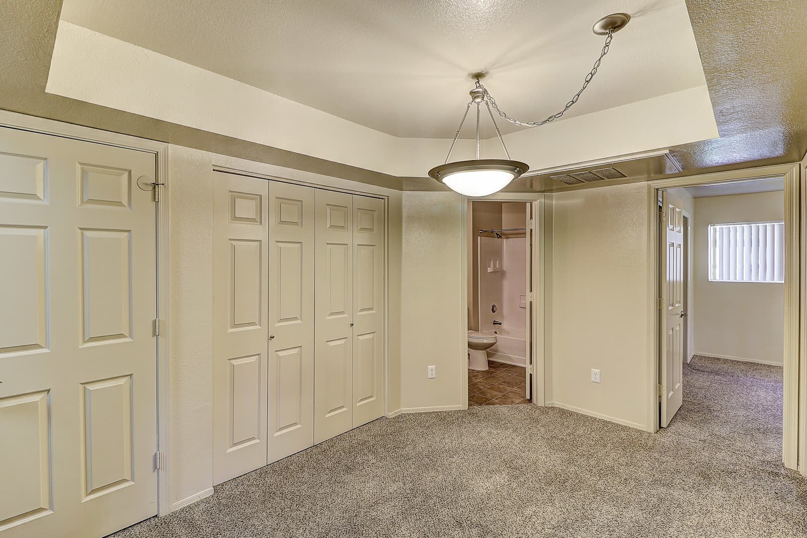 Mesa House: 1331 W Baseline Rd
