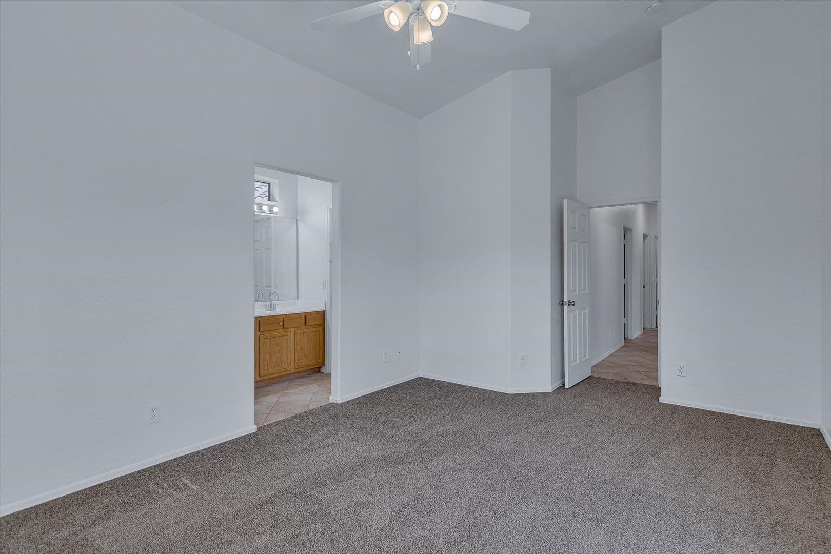 Anthem House: 40716 N Capital Ct