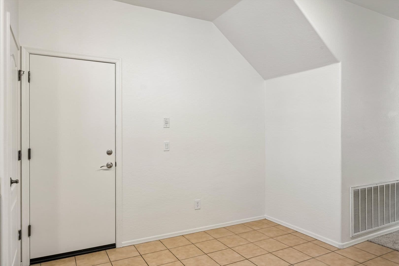 Gilbert House: 4256 E Carla Vista Dr