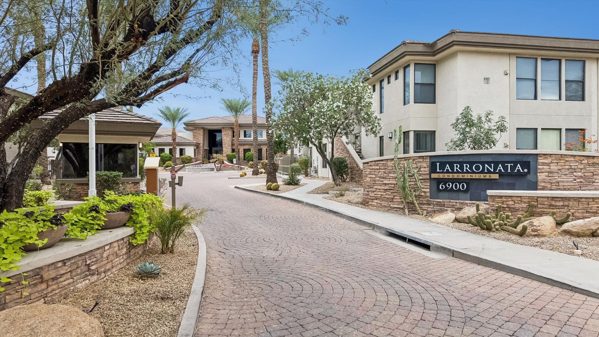 Phoenix House: 6900 E Princess Dr Unit 1235