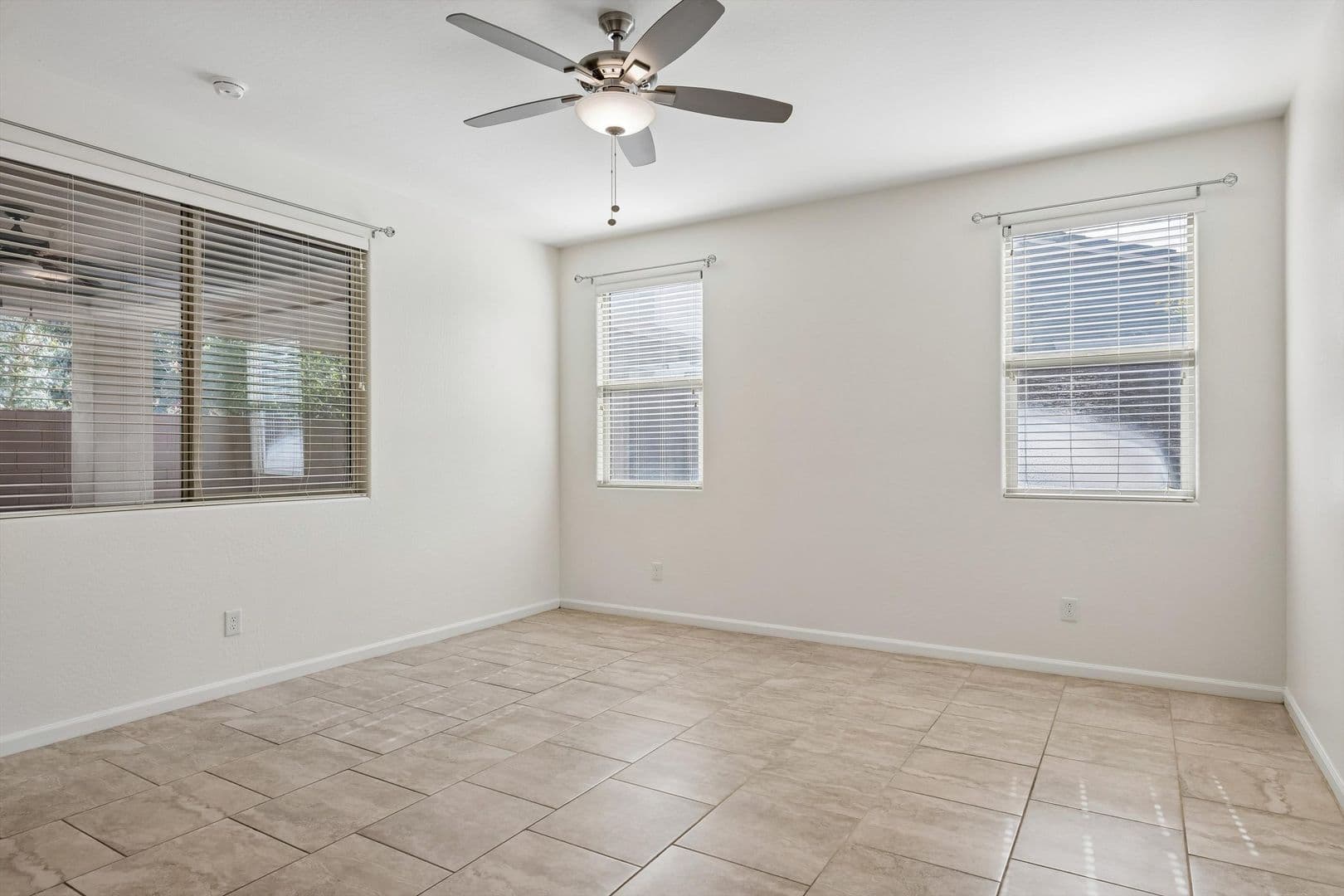 Mesa House: 10517 E Sebring Ave