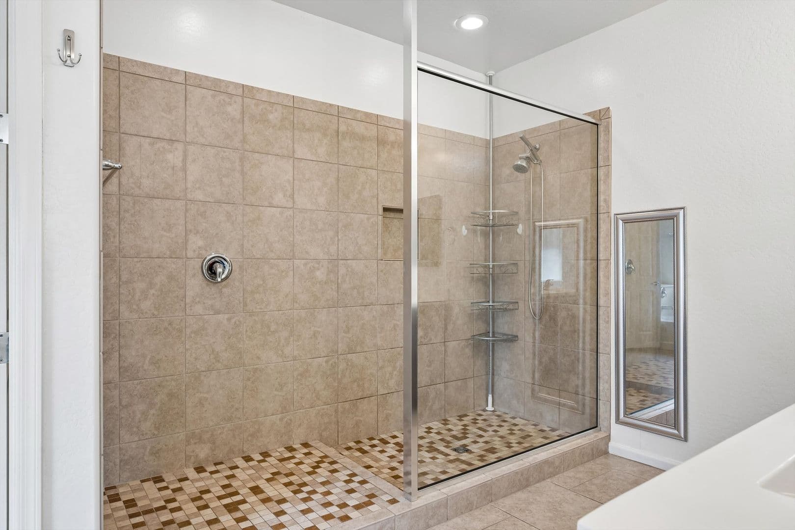 Mesa House: 10517 E Sebring Ave