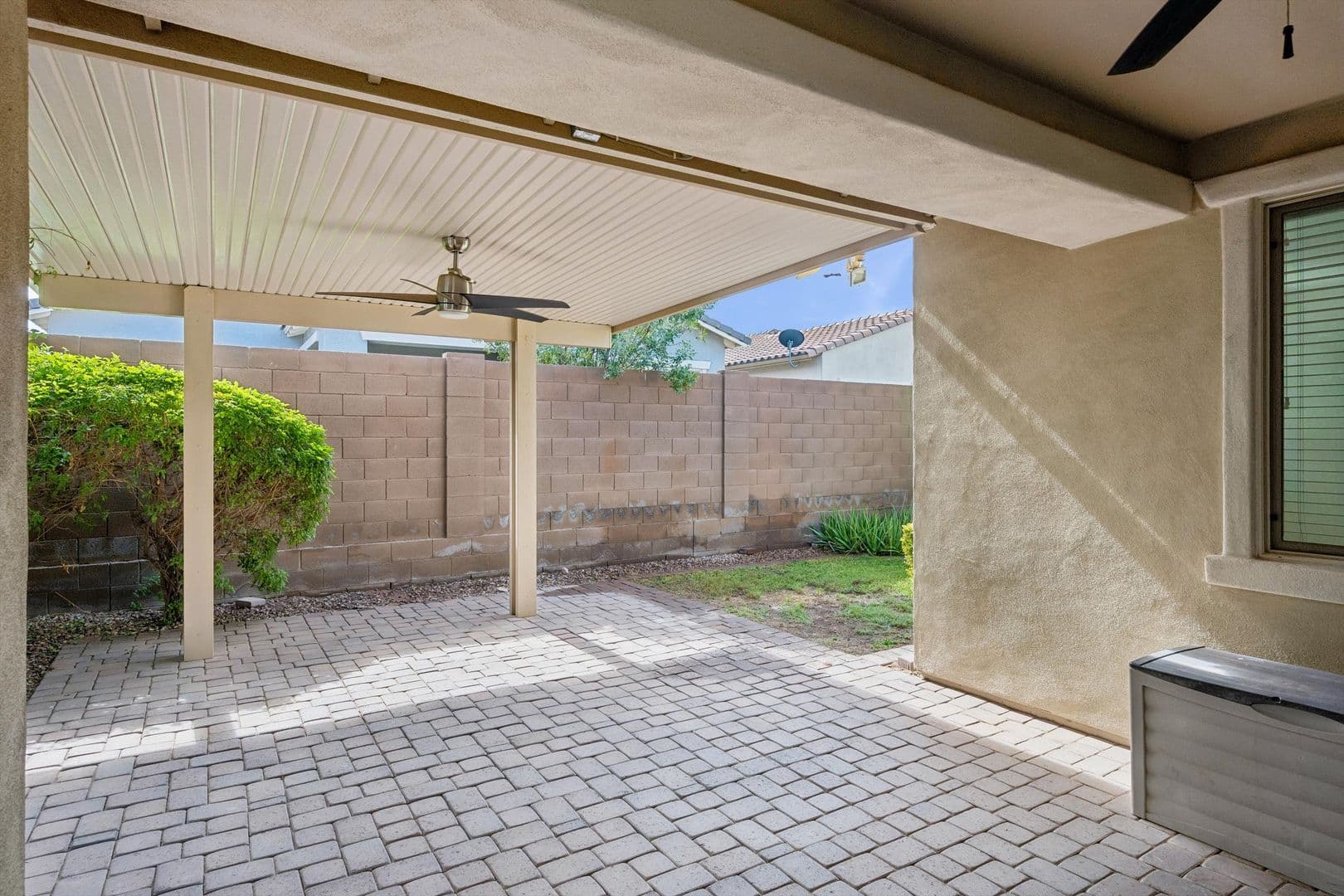 Mesa House: 10517 E Sebring Ave