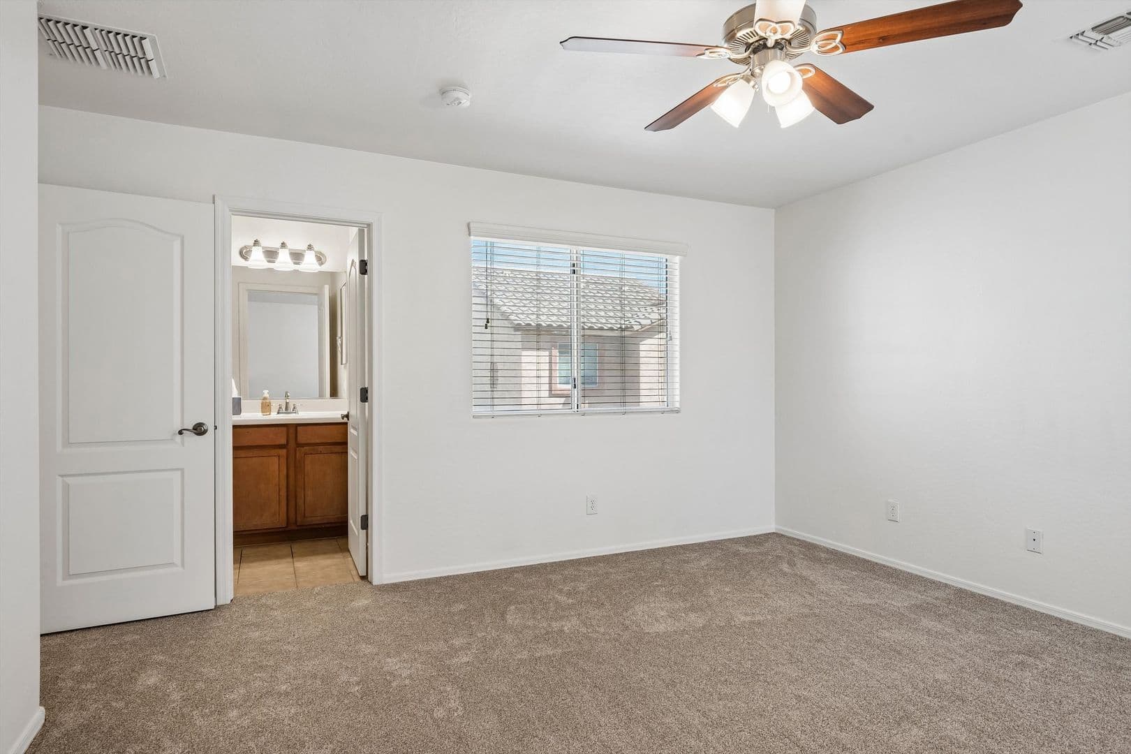 Gilbert House: 4256 E Carla Vista Dr