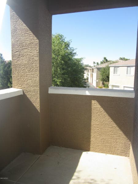 Mesa House: 1335 E June St
