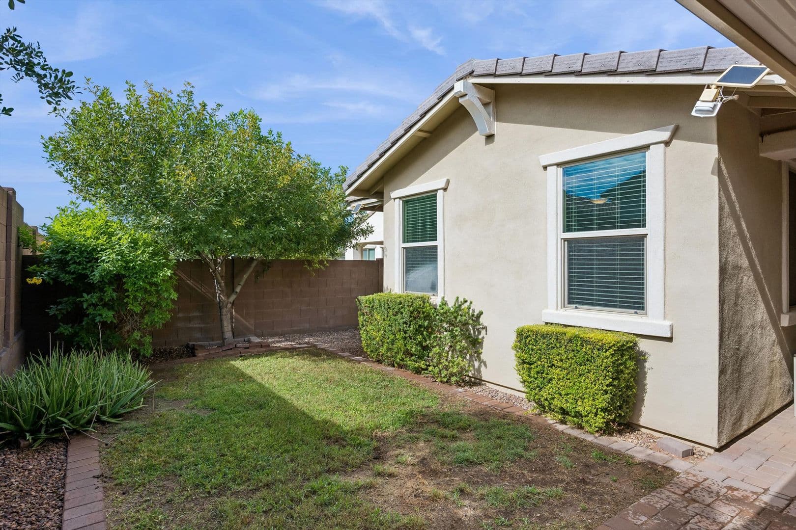 Mesa House: 10517 E Sebring Ave