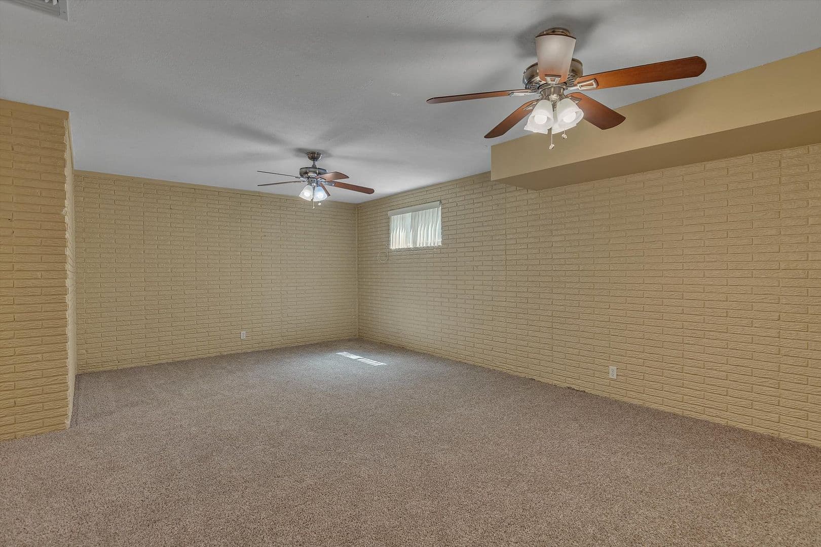 Mesa House: 6501 E Heather Dr
