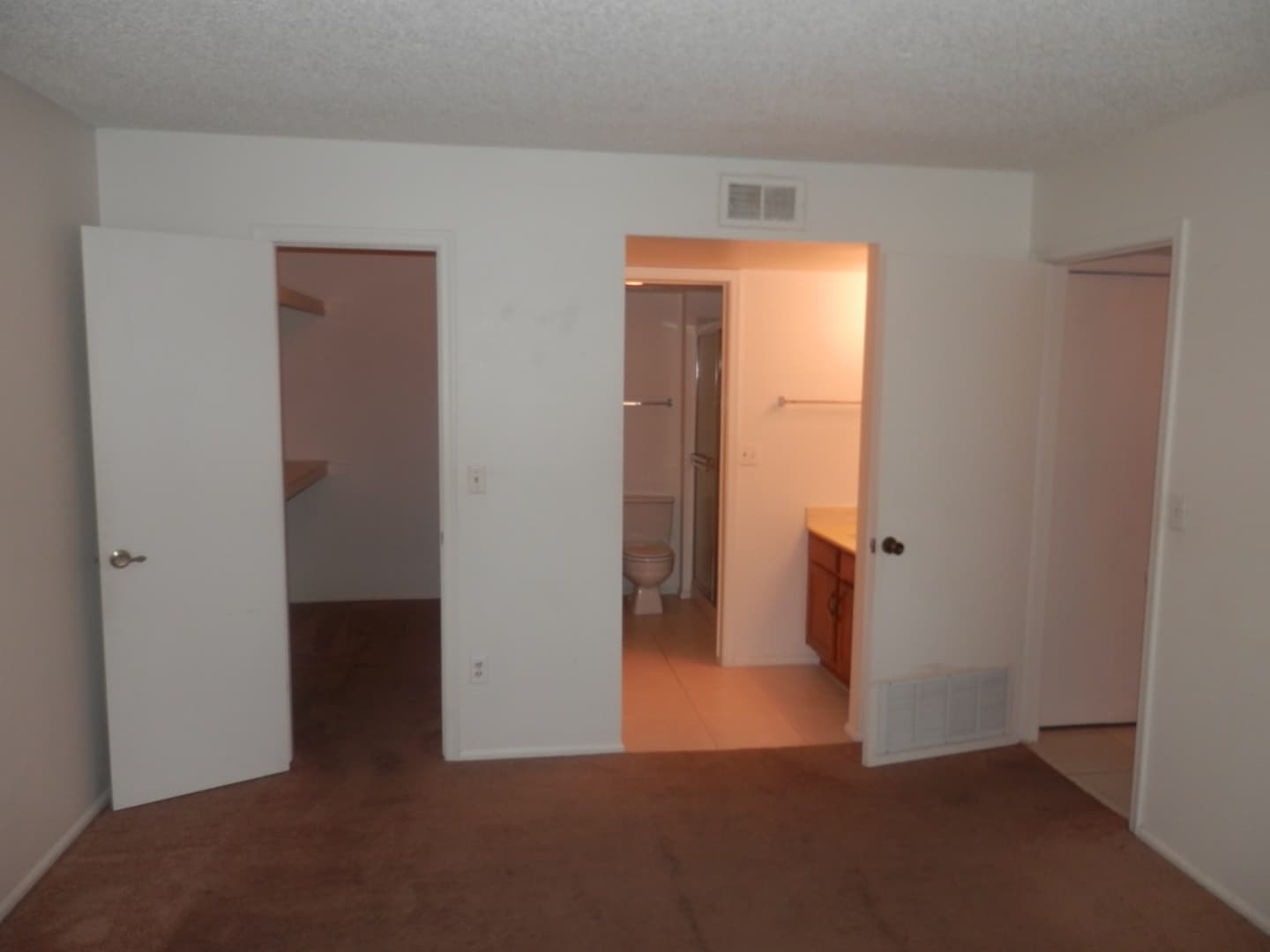 Mesa Condo: 533 W Guadalupe Rd