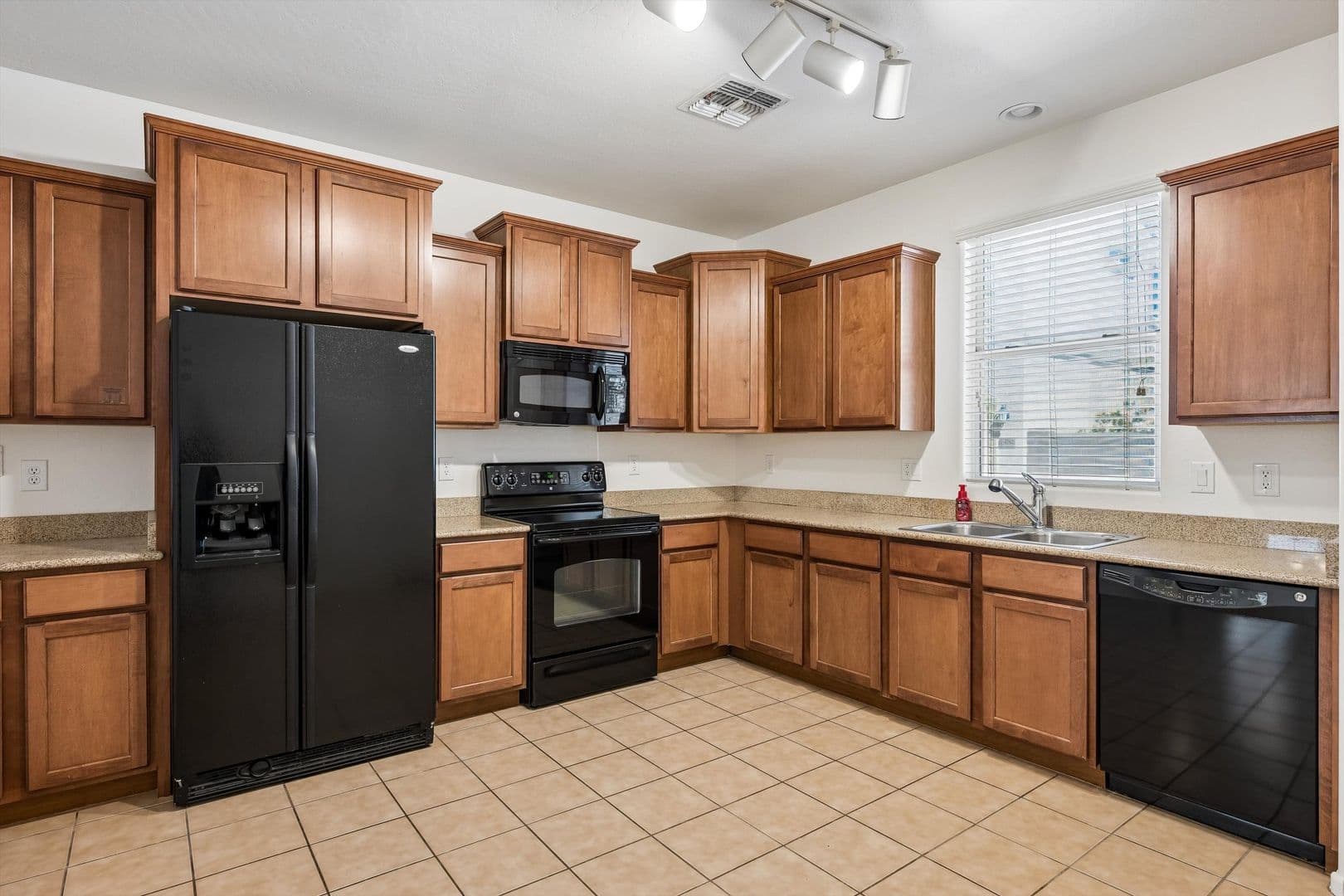 Gilbert House: 4256 E Carla Vista Dr