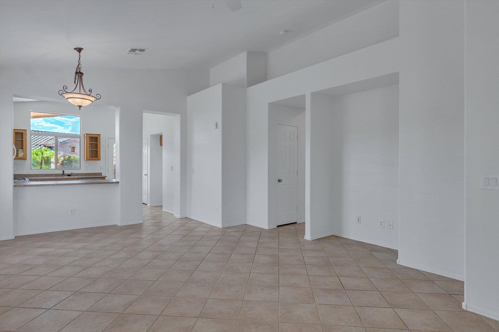Anthem House: 40716 N Capital Ct