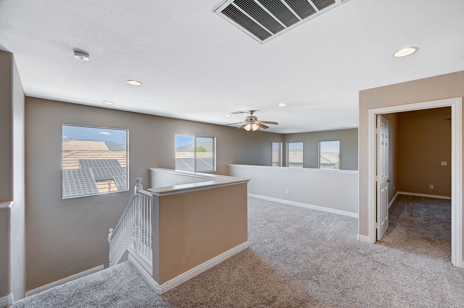 Las Vegas, House: 6952 Winter Ridge St.