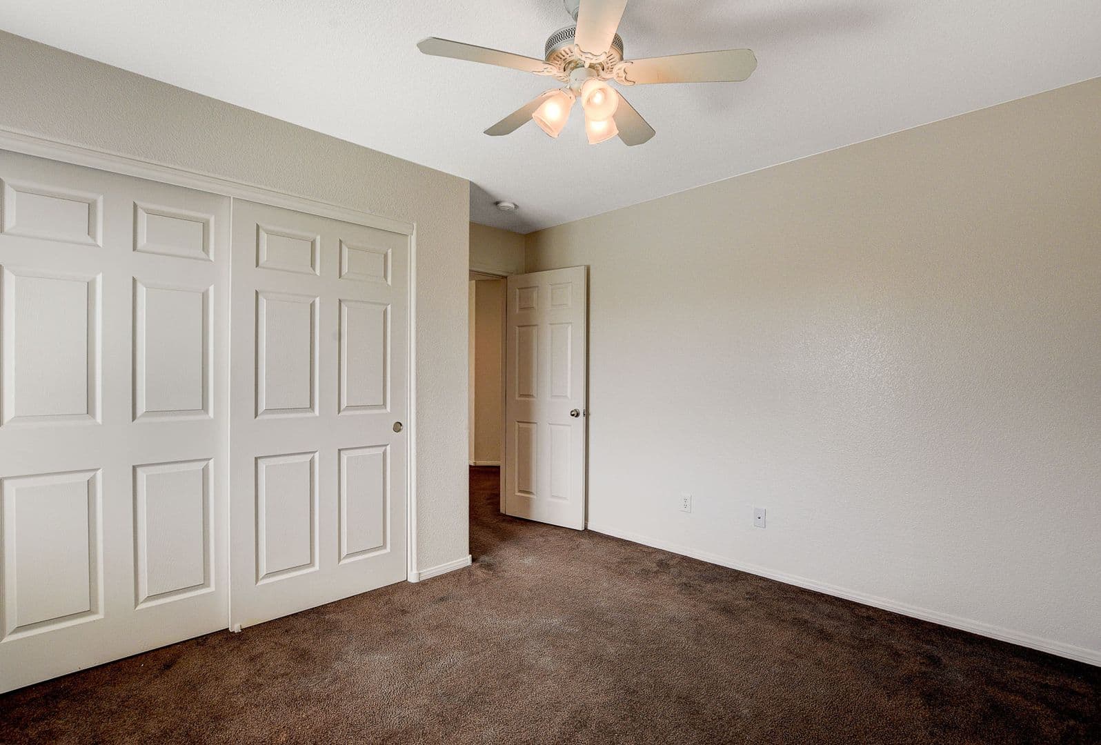 North Las Vegas House: 5548 Ayers Cliff St