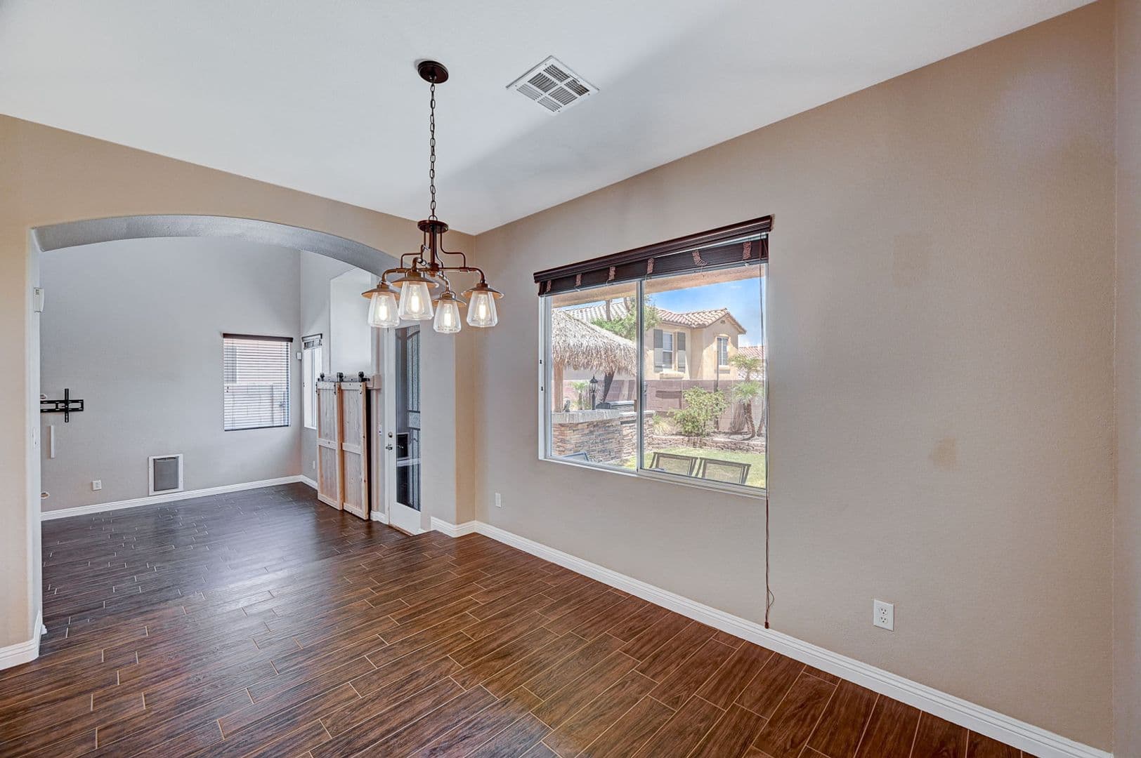 Las Vegas, House: 6952 Winter Ridge St.