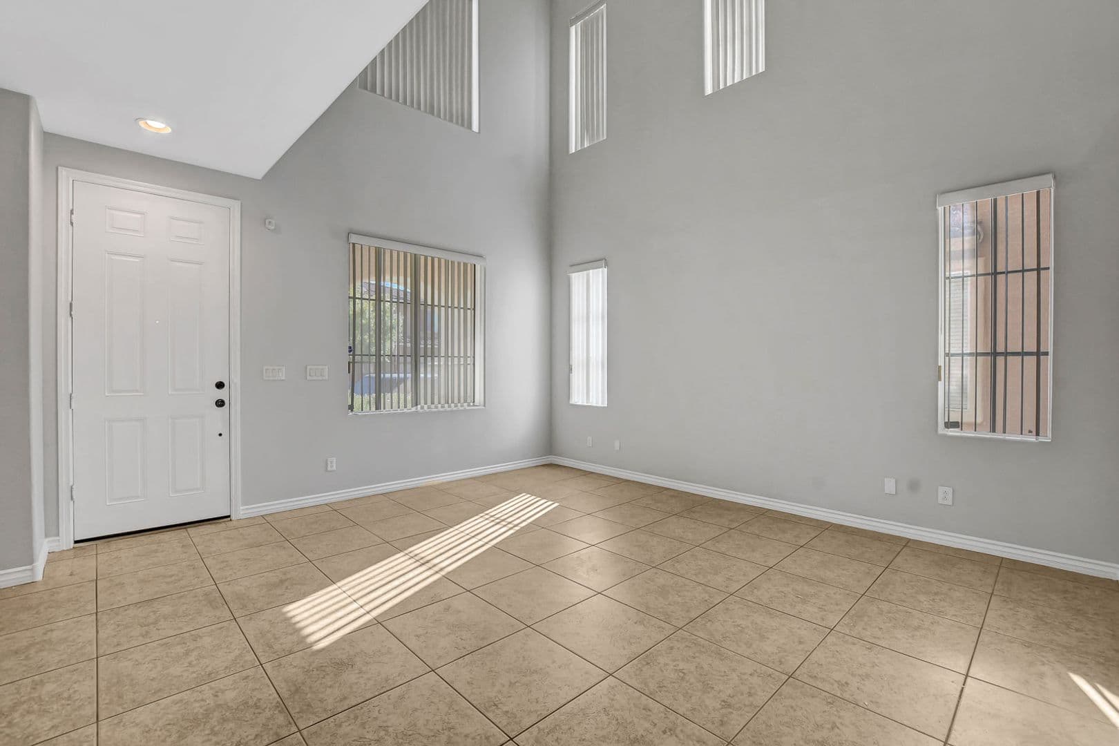 North Ls Vegas House: 4032 Gaster Ave.