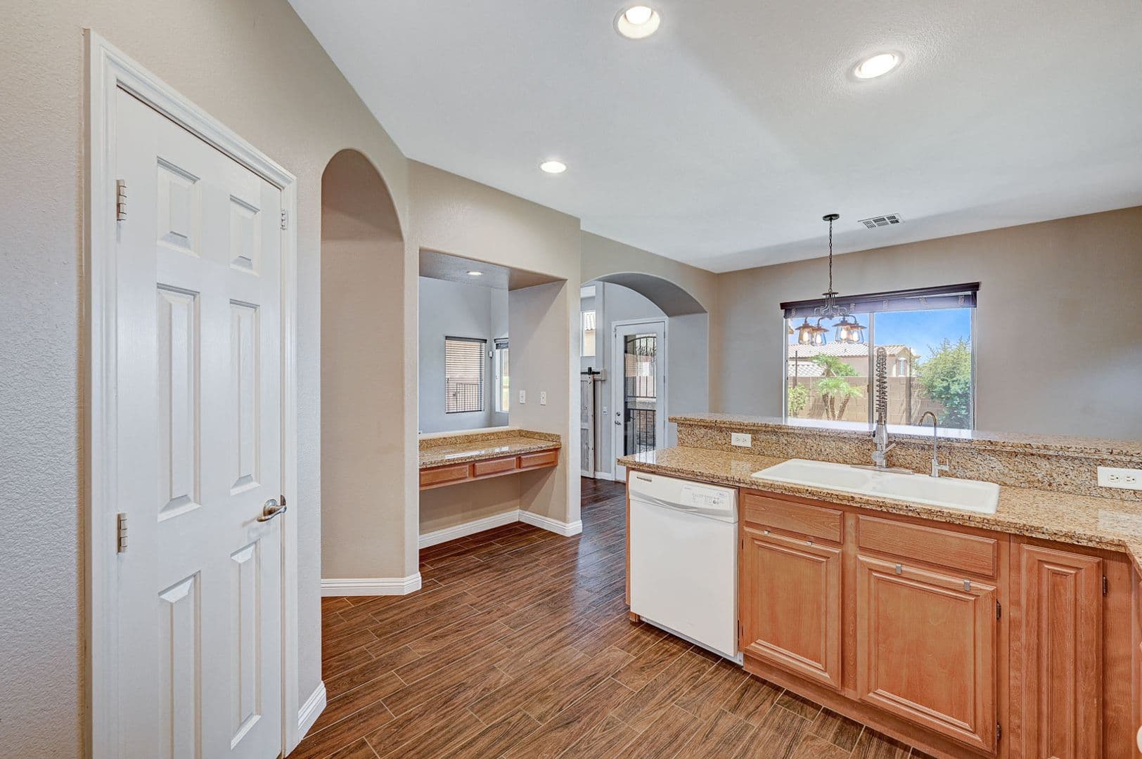 Las Vegas, House: 6952 Winter Ridge St.