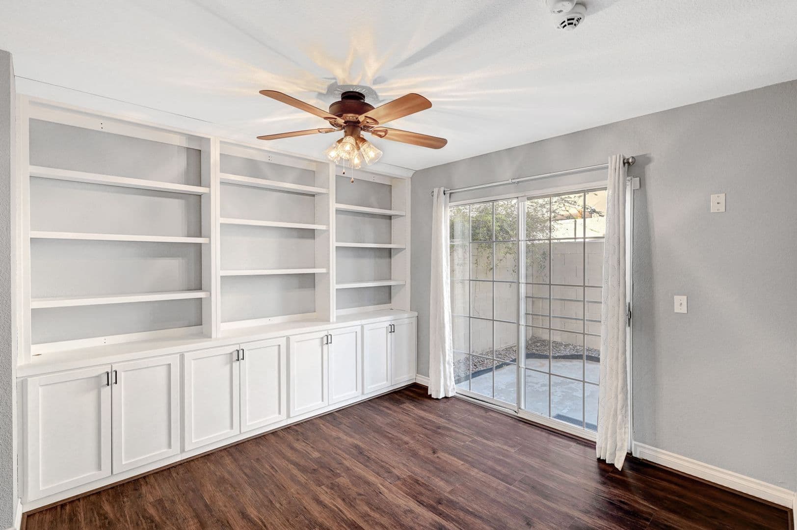 Las Vegas Townhome: 7641 Allerton Ave.