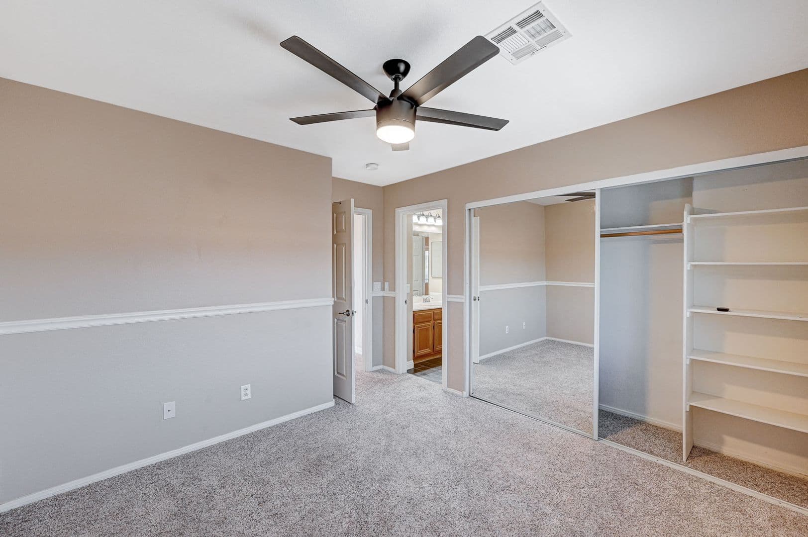 Las Vegas, House: 6952 Winter Ridge St.