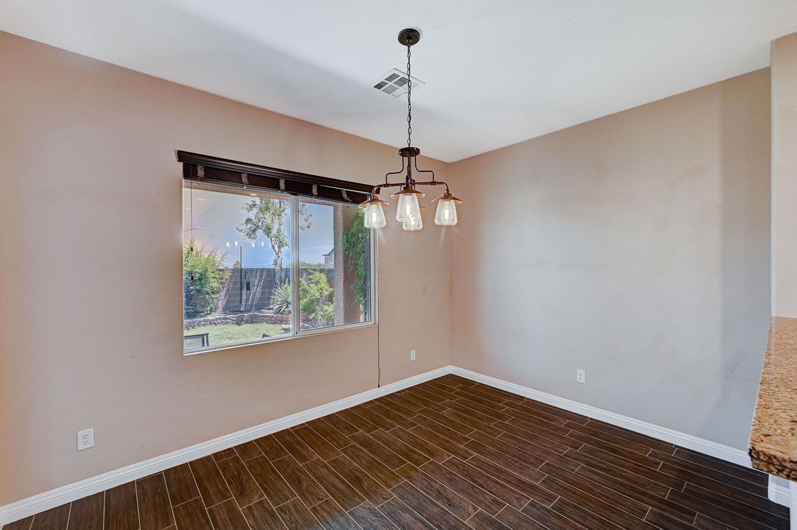 Las Vegas, House: 6952 Winter Ridge St.