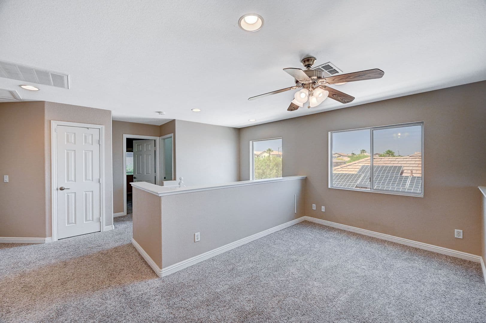 Las Vegas, House: 6952 Winter Ridge St.
