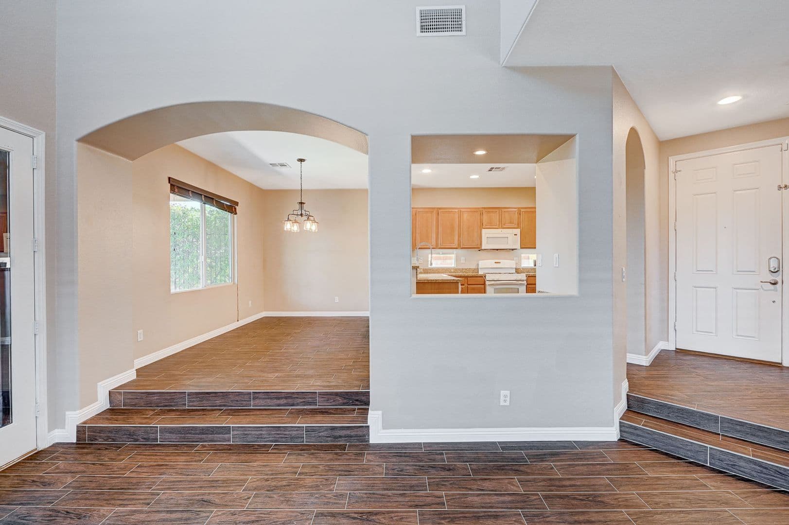 Las Vegas, House: 6952 Winter Ridge St.